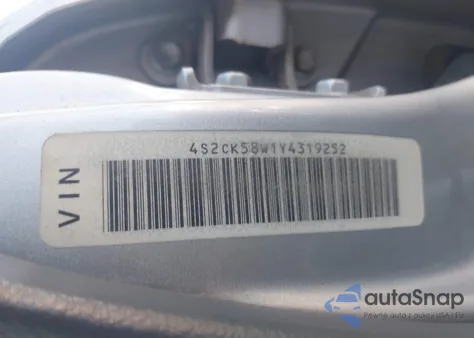 2000 Isuzu Rodeo Ls/Lse/S 3.2L z USA, uszkodzony, nr VIN 4S2CK58W1Y4319252